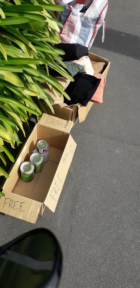 Rubbish/Recycling, a report photo