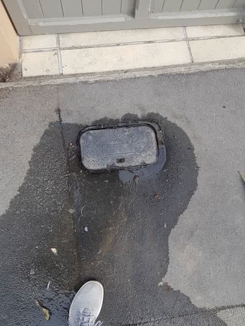 Water Leak, a report photo