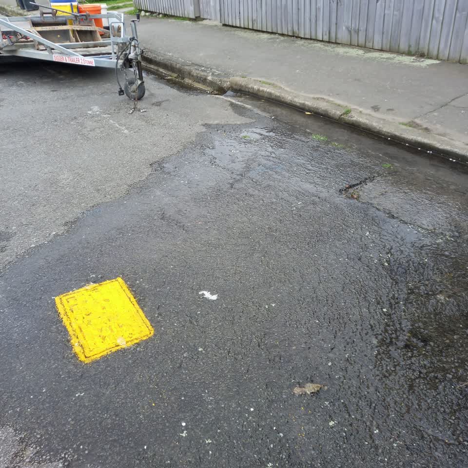 The photograph attached to this water supply report