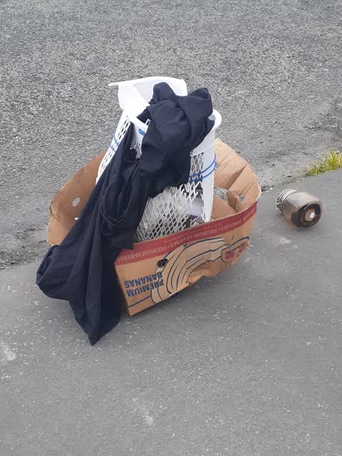 Rubbish/Recycling, a report photo