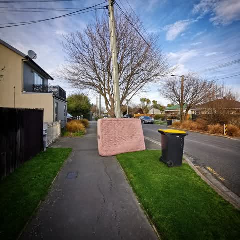 Rubbish/Recycling, a report photo