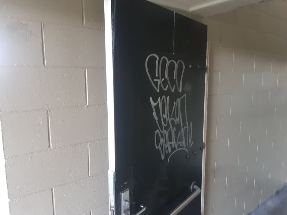 The photograph attached to this graffiti report