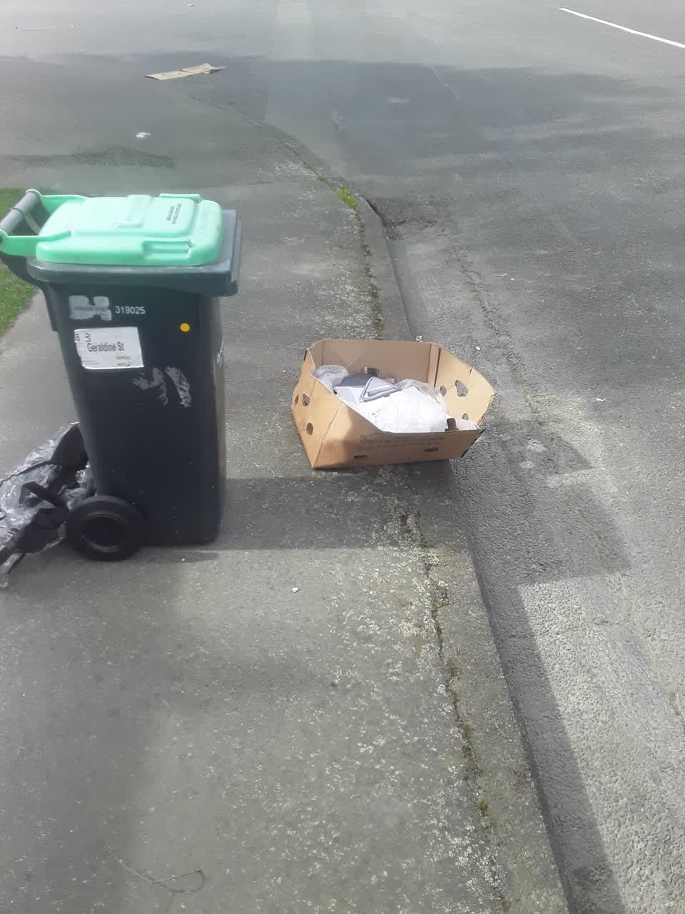The photograph attached to this rubbish/recycling report