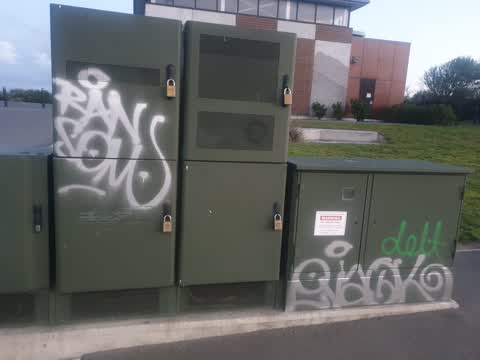 Graffiti, a report photo