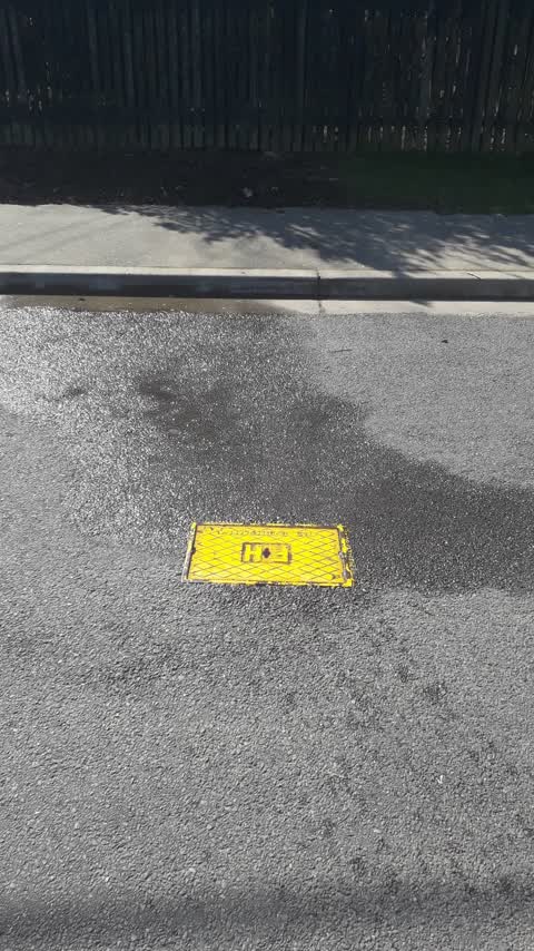 Water Leak, a report photo