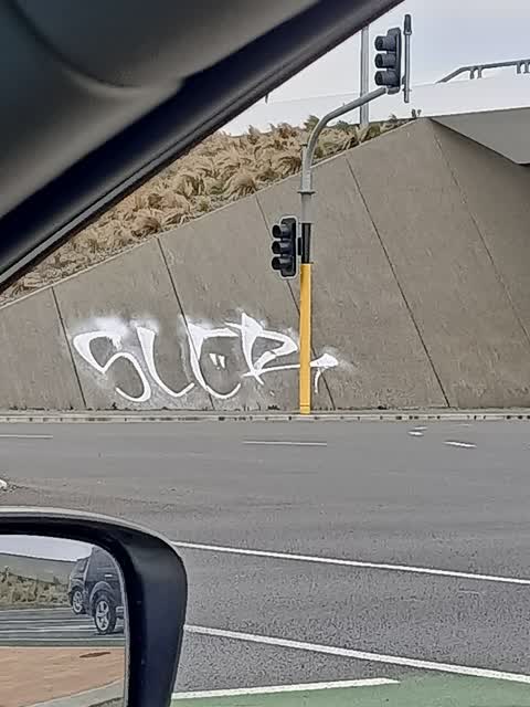 Graffiti, a report photo