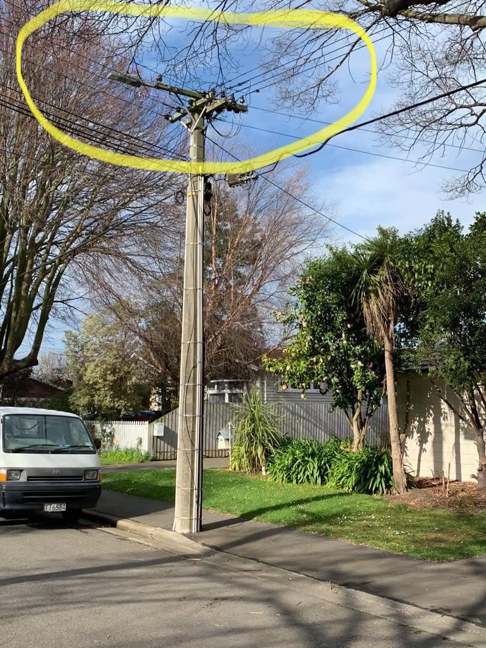 The photograph attached to this roading/streets report