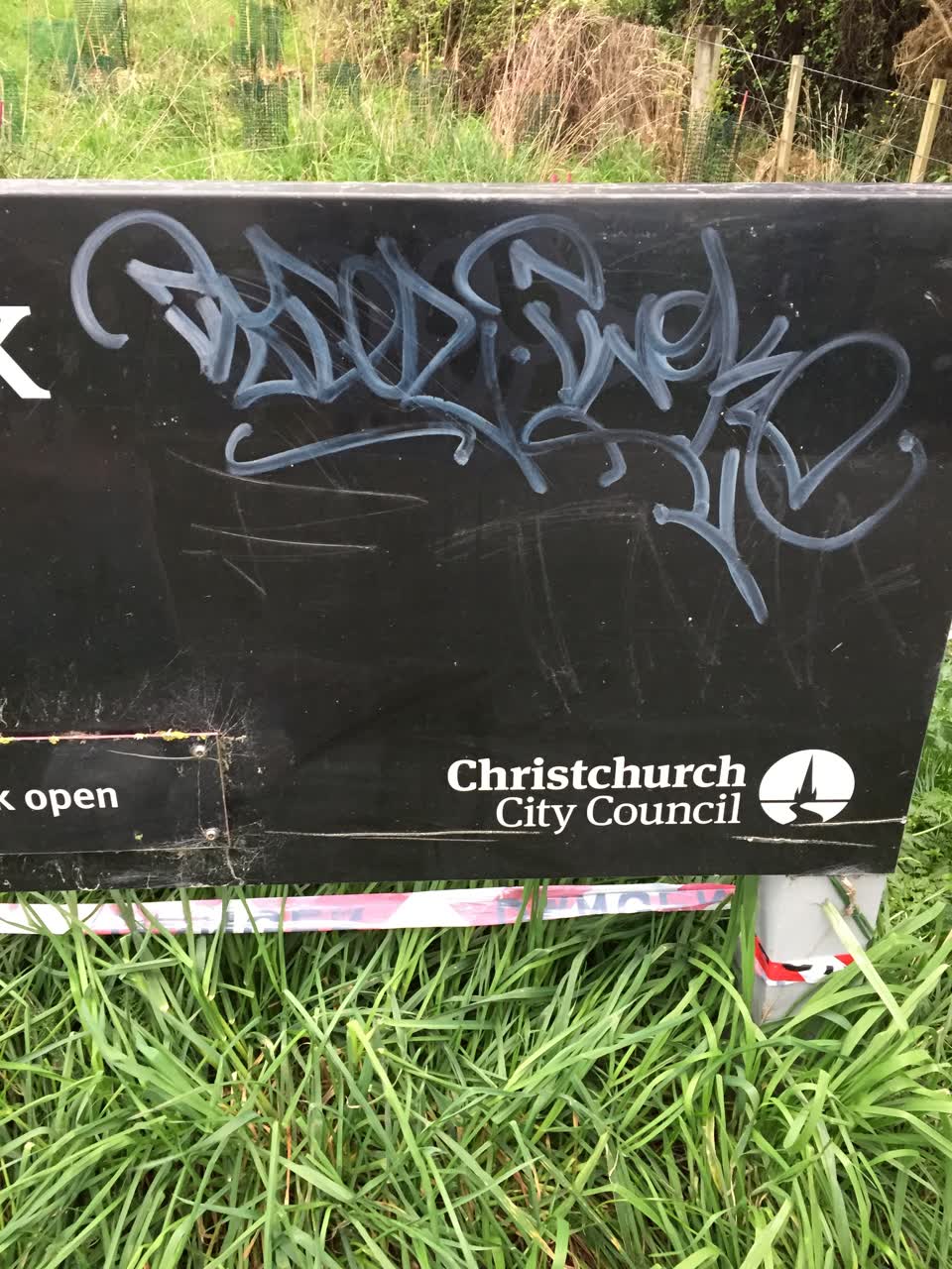 The photograph attached to this graffiti report
