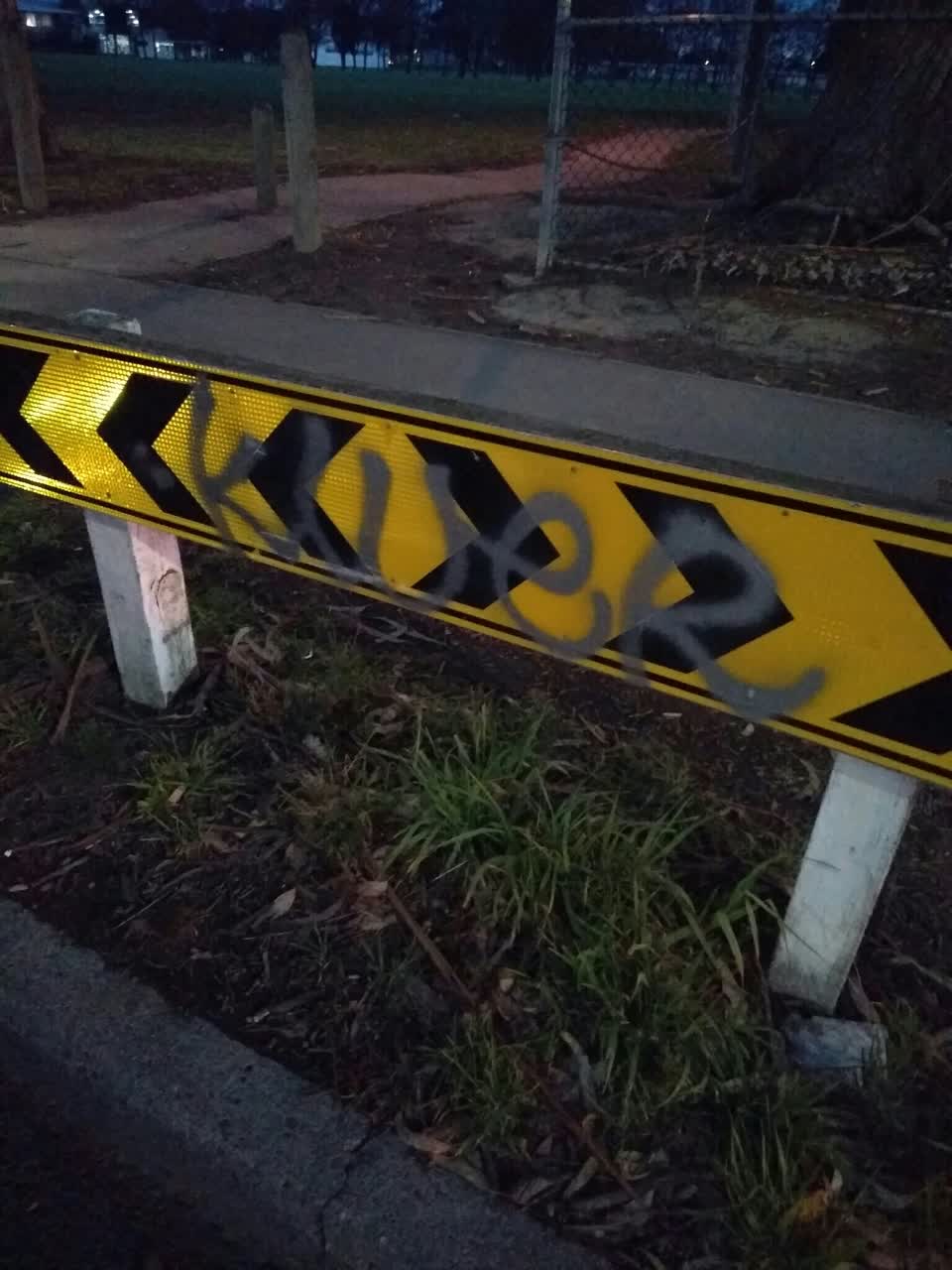 The photograph attached to this graffiti report