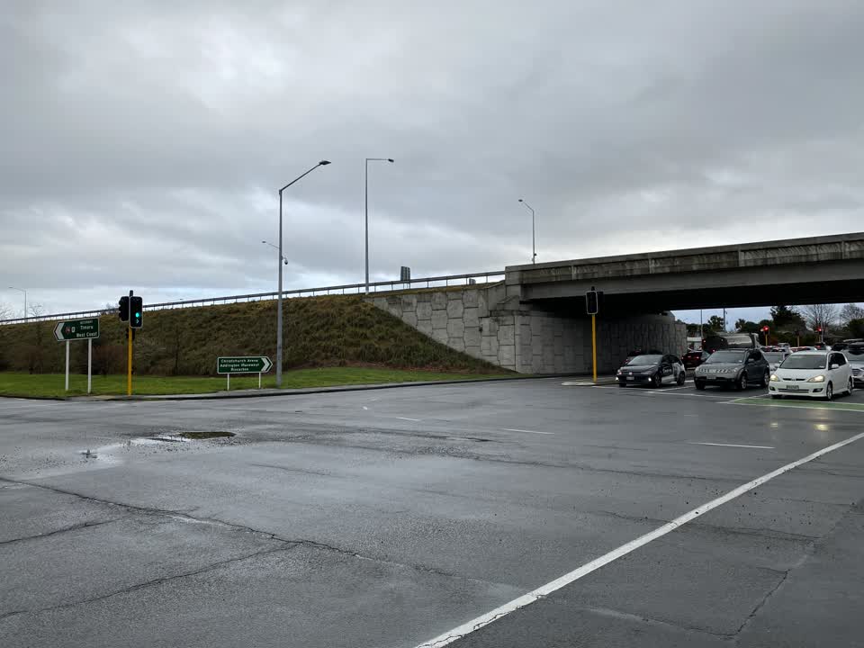 The photograph attached to this street light outage report