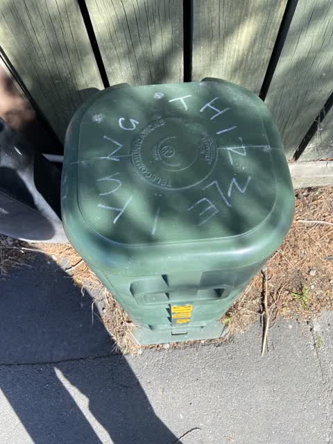 Graffiti, a report photo