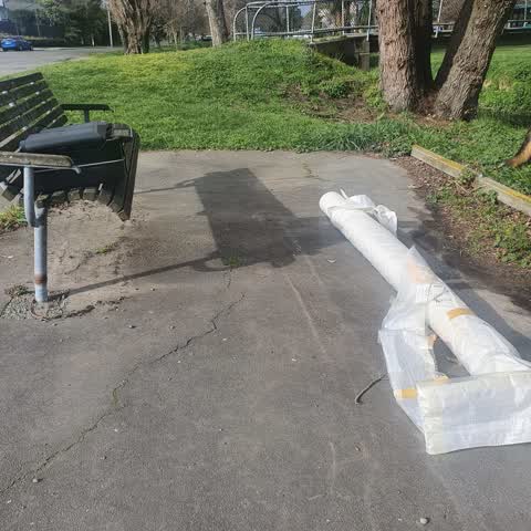 Rubbish/Recycling, a report photo