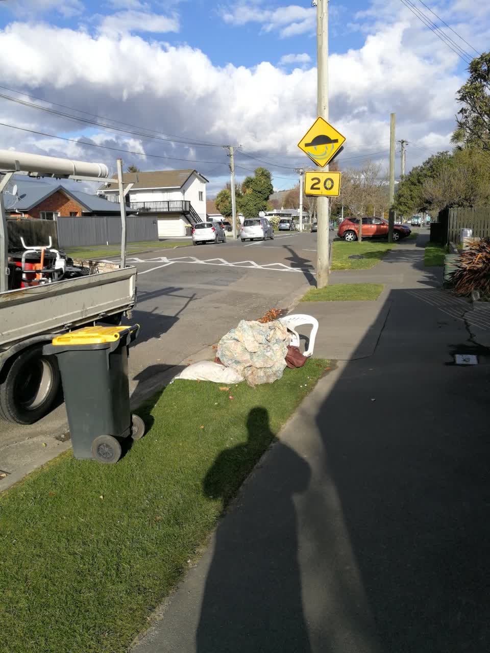 The photograph attached to this rubbish/recycling report