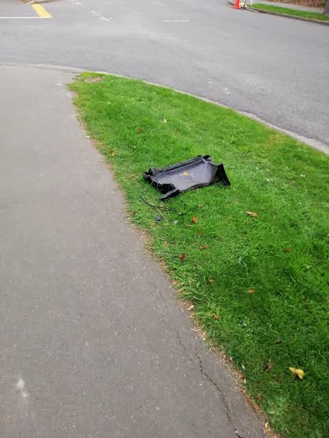 Rubbish/Recycling, a report photo