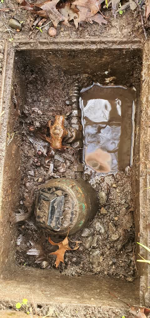 Water Leak, a report photo