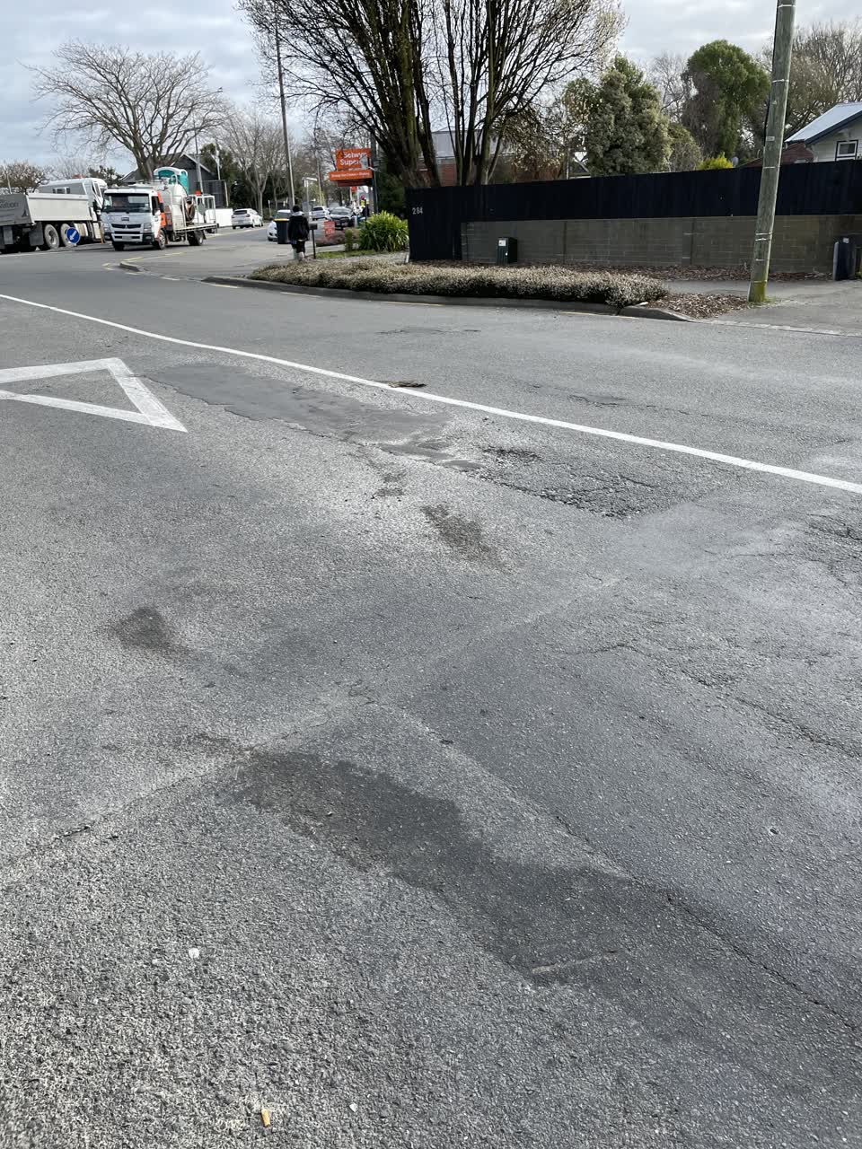 The photograph attached to this roading/streets report