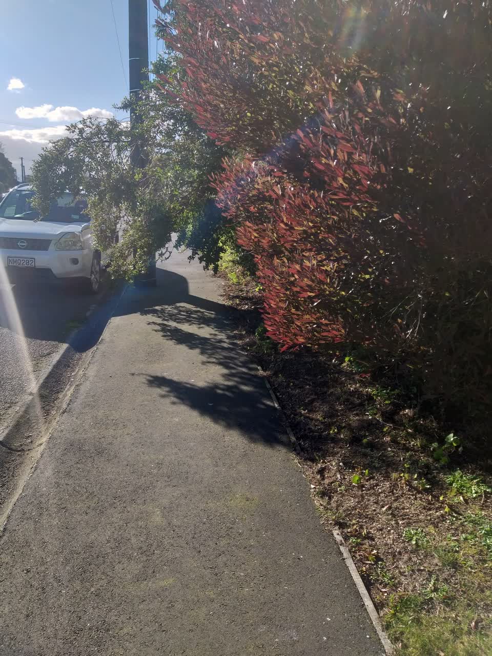 The photograph attached to this roading/streets report