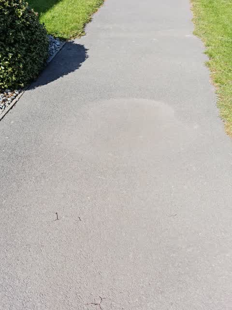 Roading/Streets, a report photo