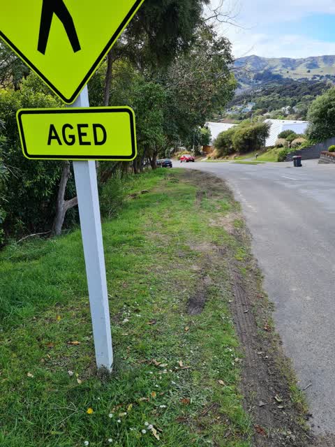 Roading/Streets, a report photo