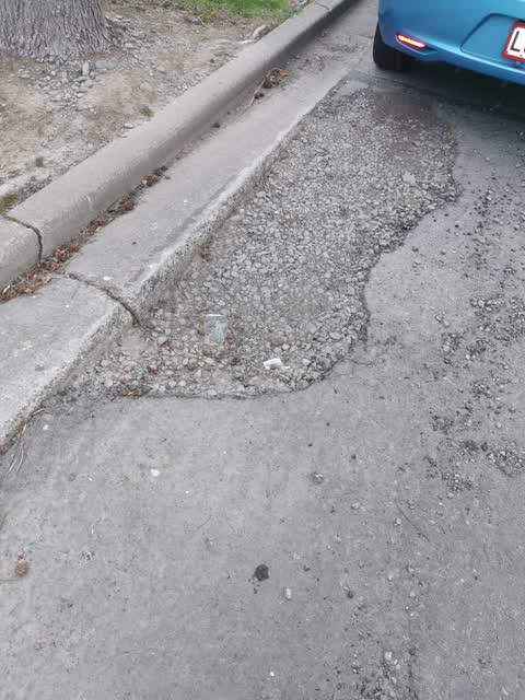 Roading/Streets, a report photo