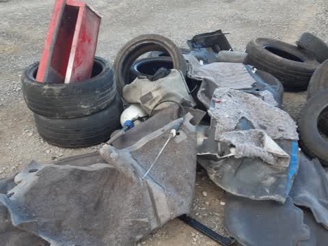Rubbish/Recycling, a report photo