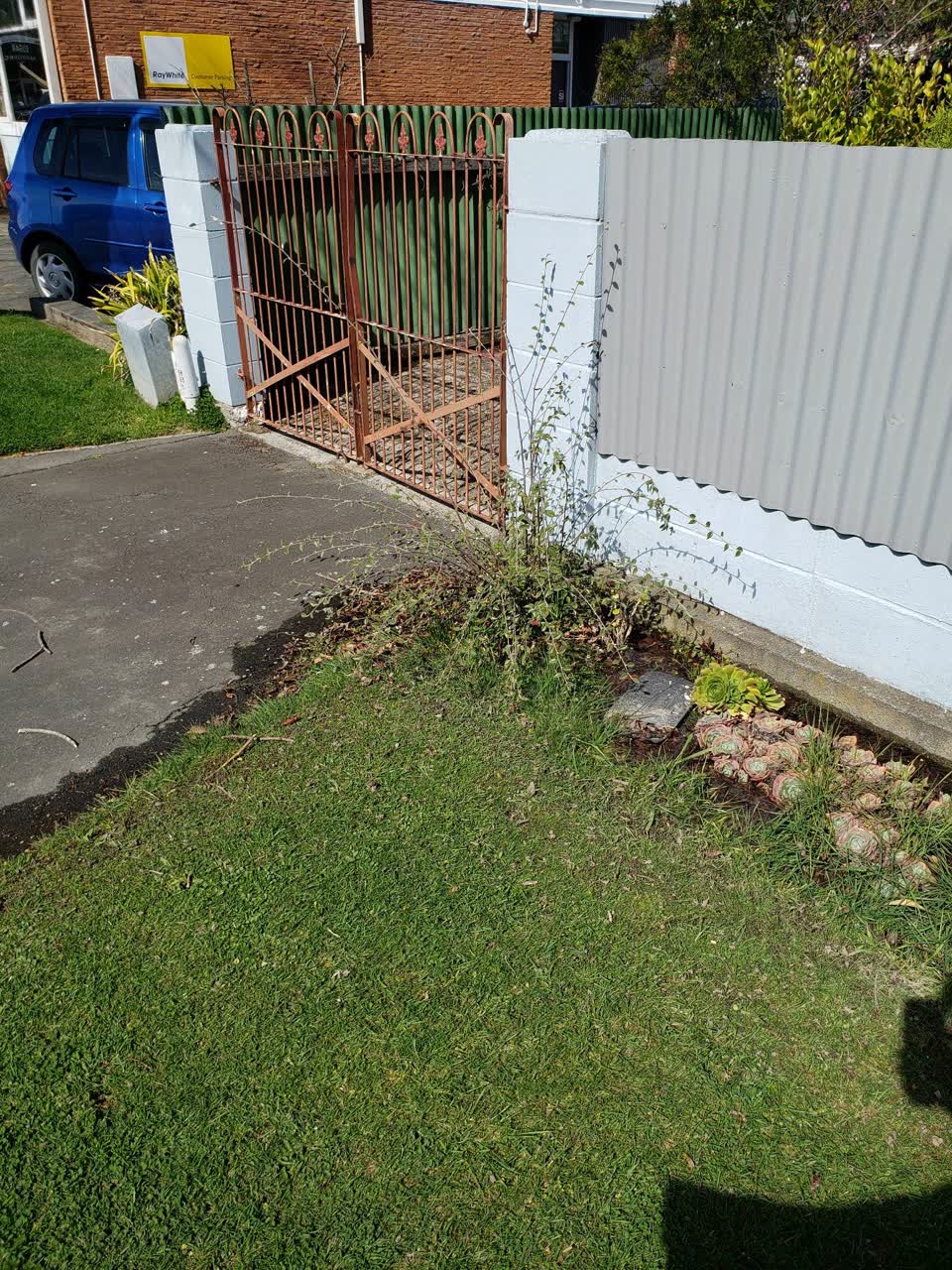 The photograph attached to this water leak report