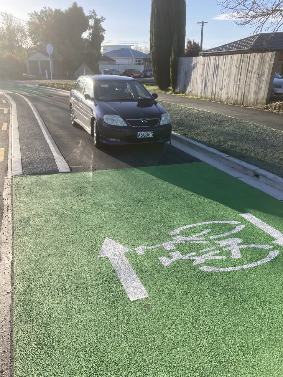 The photograph attached to this roading/streets report