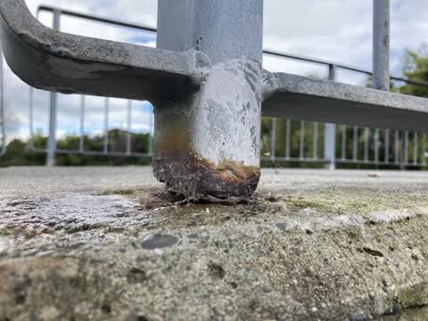Roading/Streets, a report photo