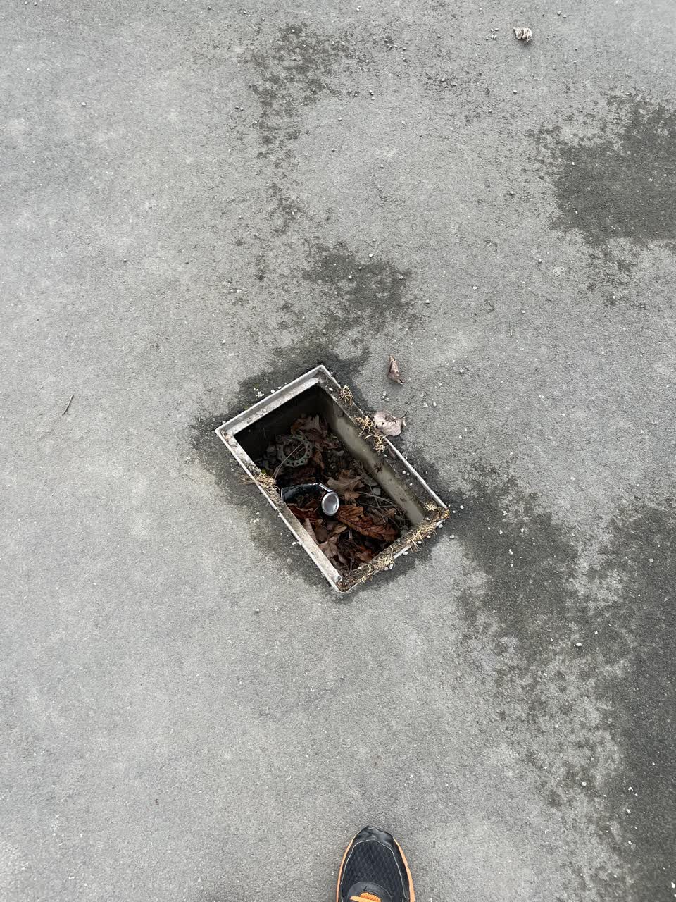 The photograph attached to this water supply report