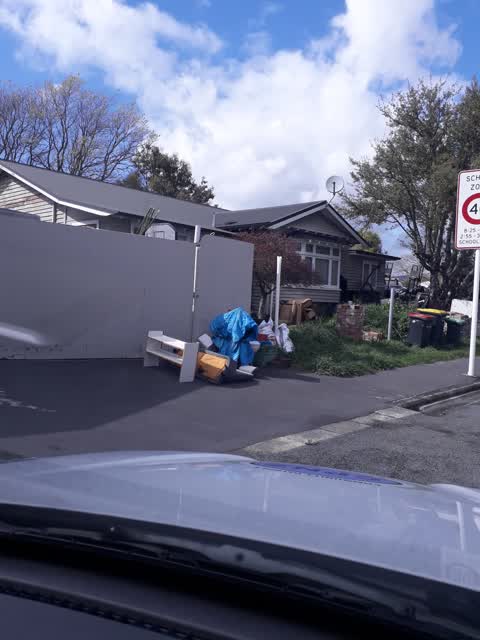 Rubbish/Recycling, a report photo