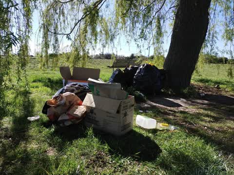 Rubbish/Recycling, a report photo