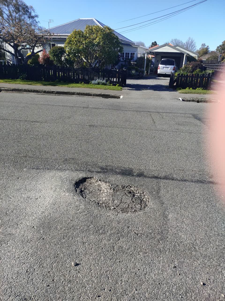 The photograph attached to this roading/streets report