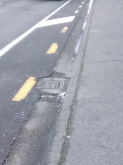 Roading/Streets, a report photo