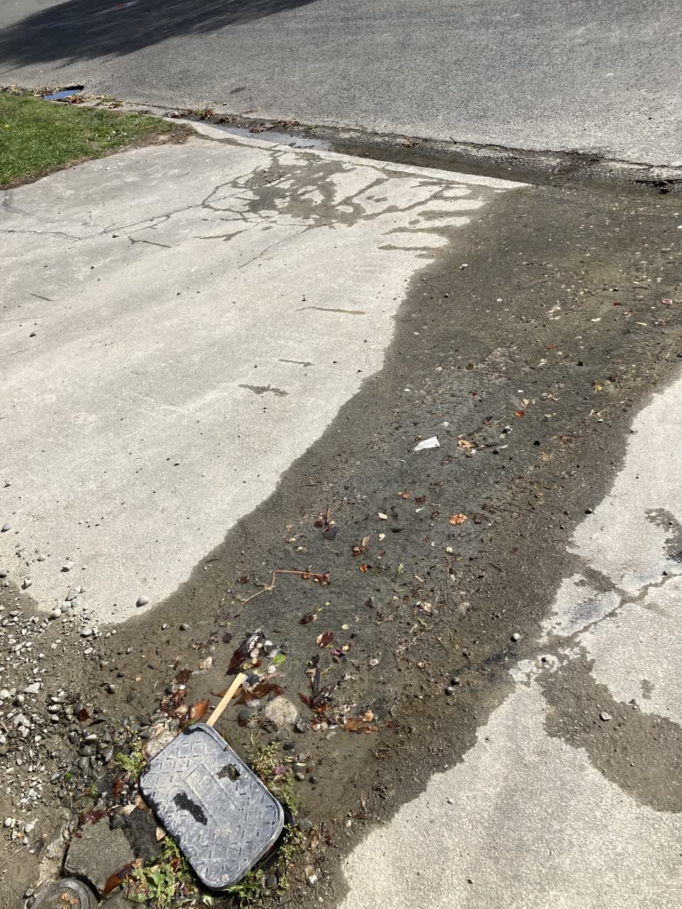 The photograph attached to this water supply report