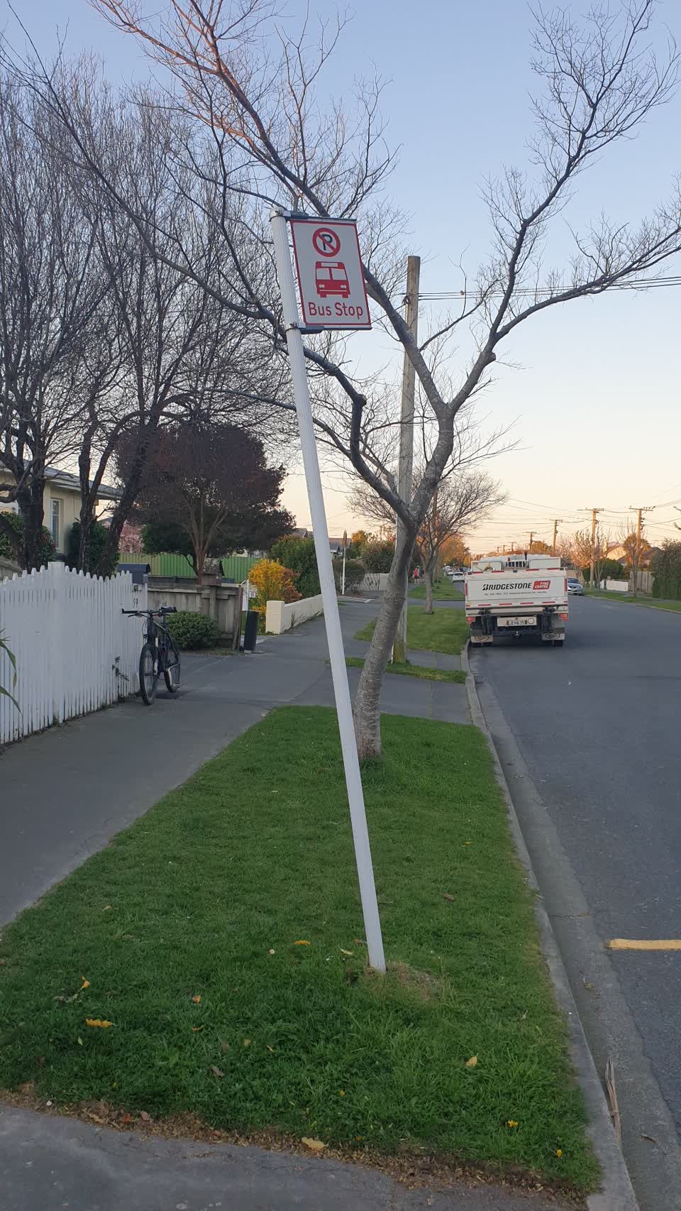 The photograph attached to this roading/streets report
