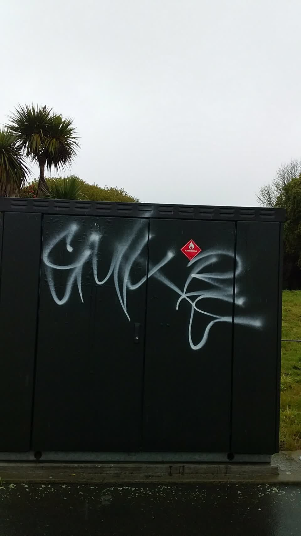 The photograph attached to this graffiti report