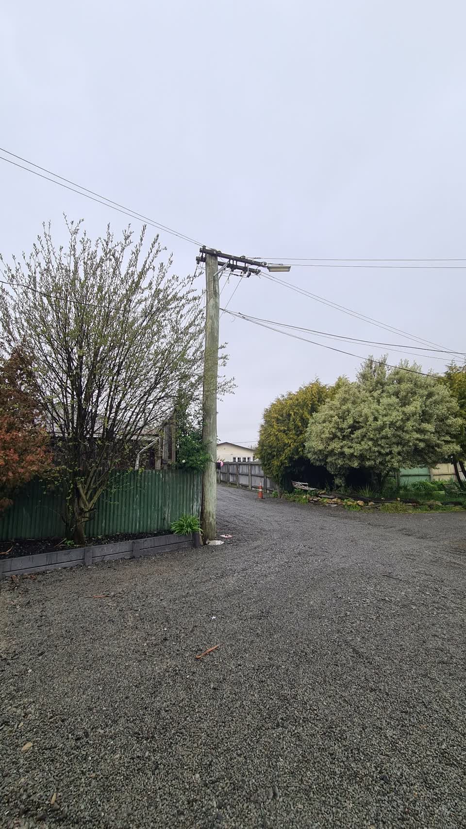 The photograph attached to this street light outage report