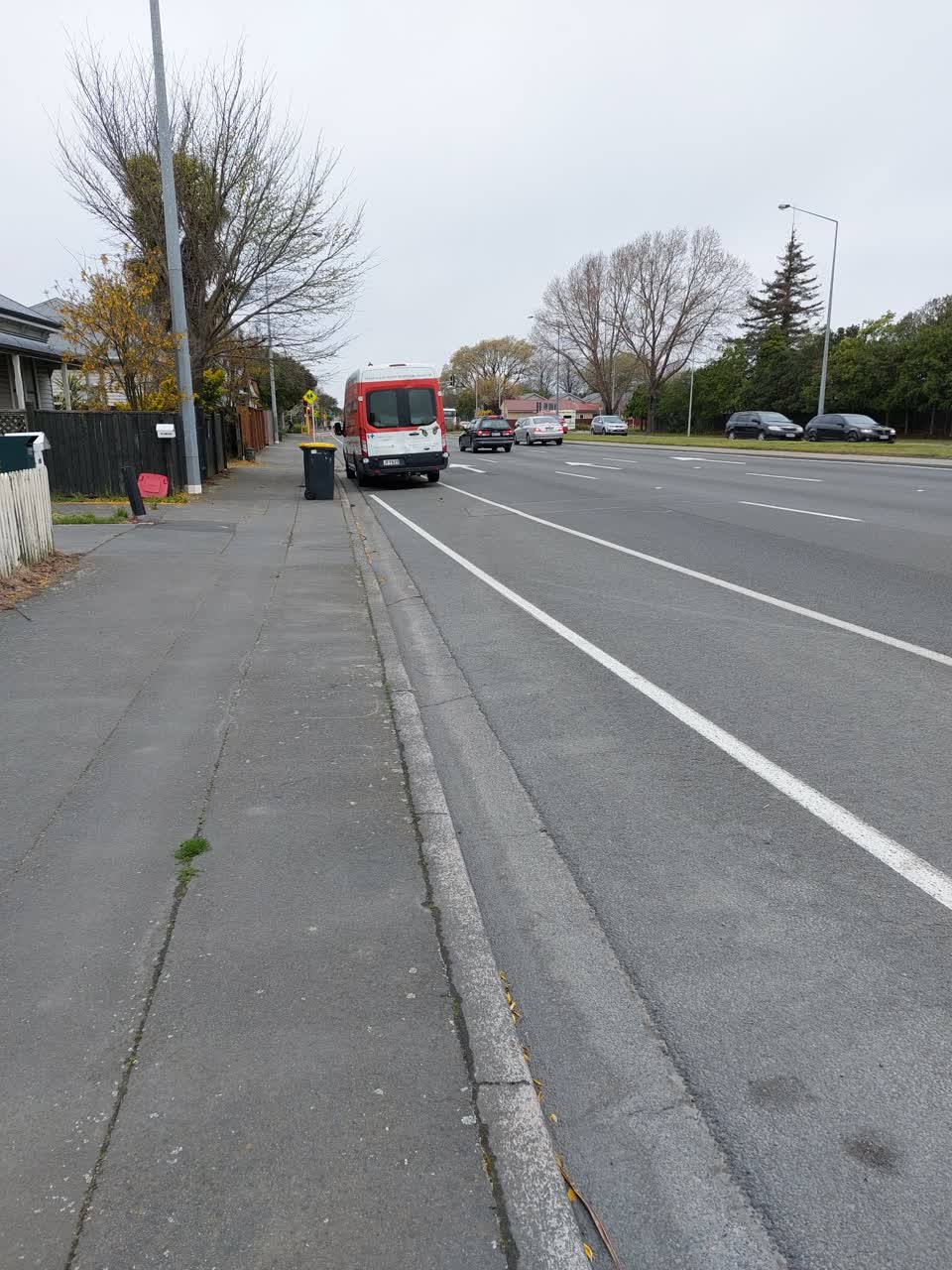 The photograph attached to this roading/streets report
