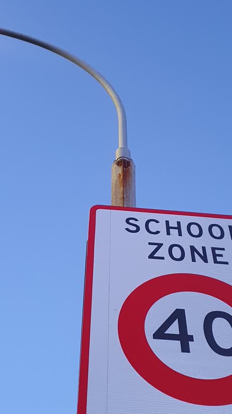 Street Light Outage, a report photo