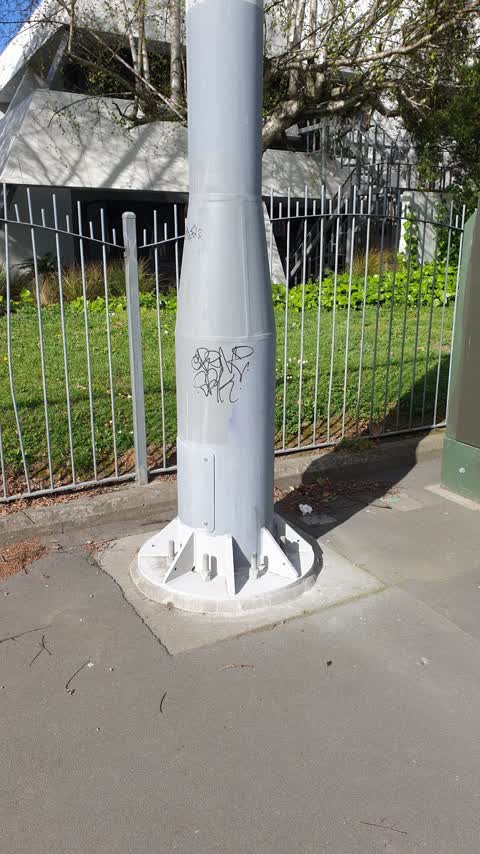 Graffiti, a report photo