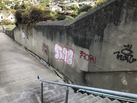 Graffiti, a report photo