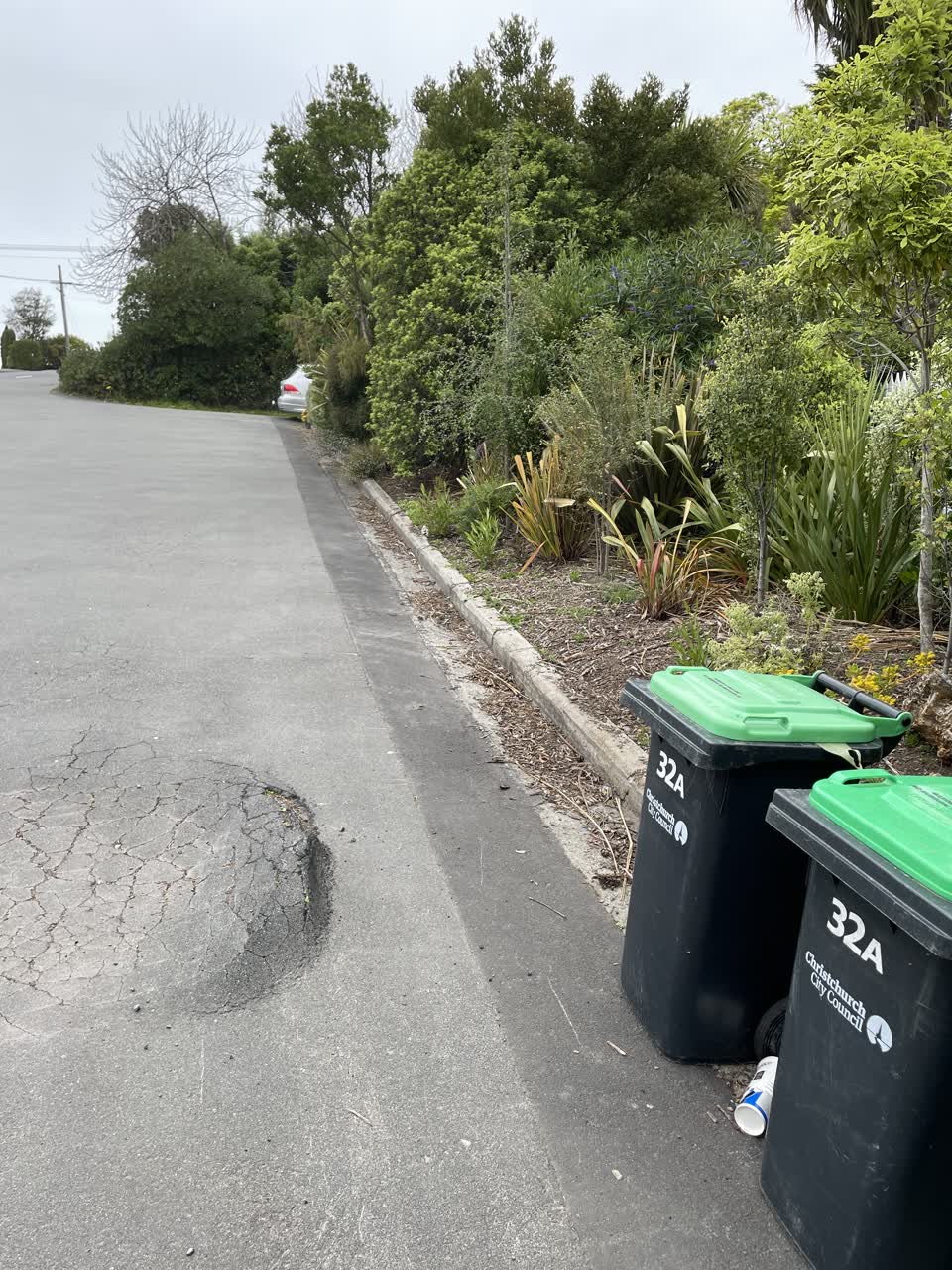 The photograph attached to this roading/streets report