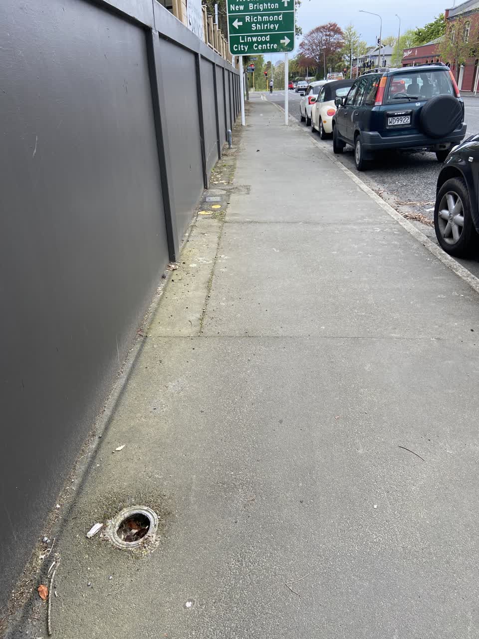 The photograph attached to this roading/streets report