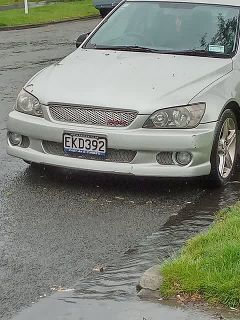 Roading/Streets, a report photo