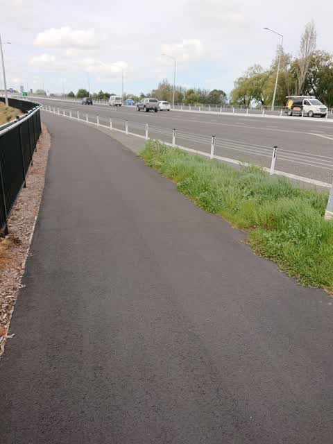 Roading/Streets, a report photo