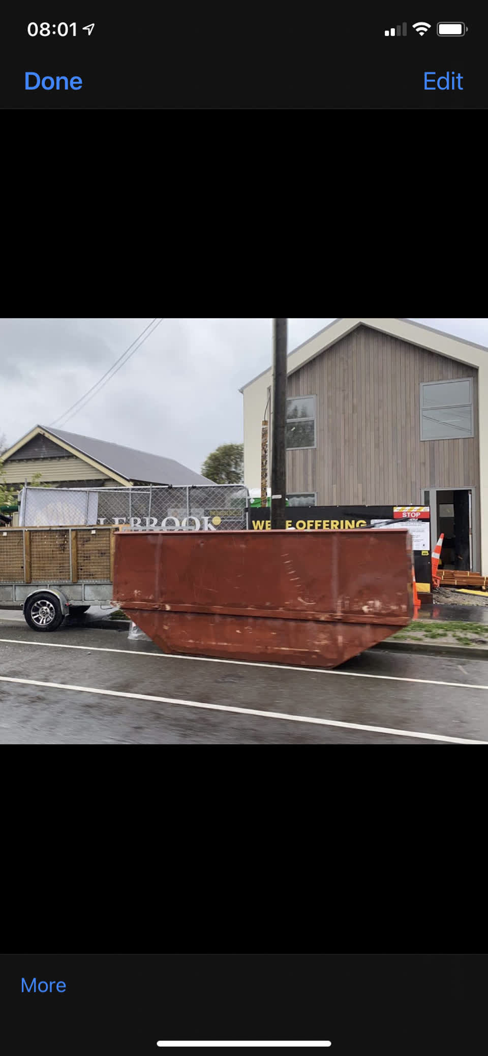 The photograph attached to this roading/streets report