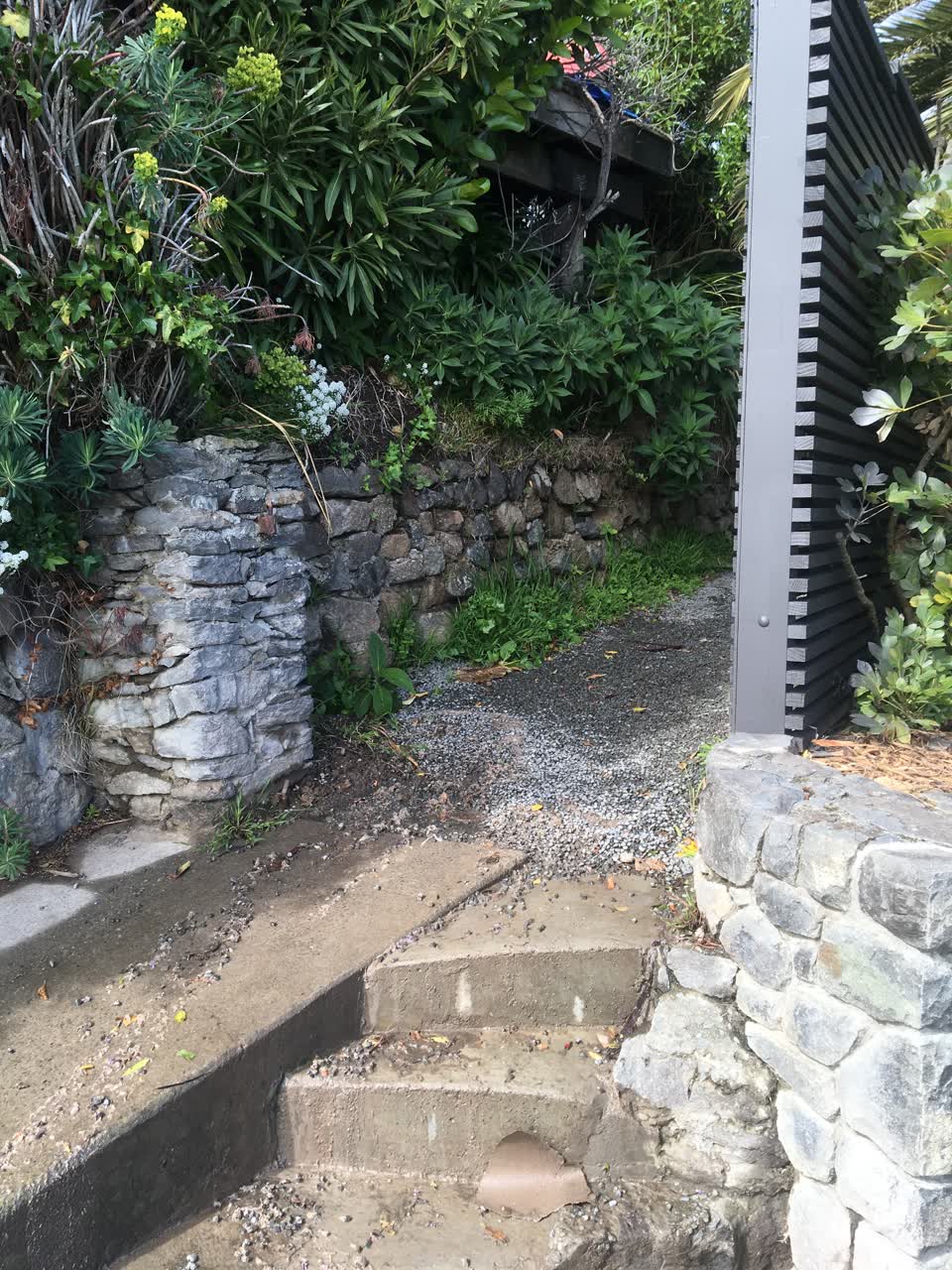 The photograph attached to this sewer - leak / blockage report