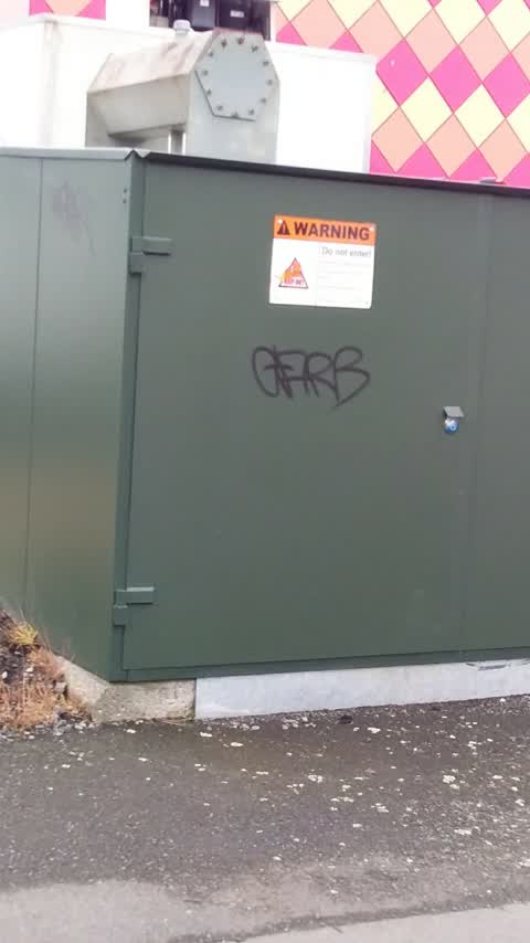 Graffiti, a report photo