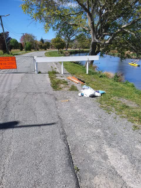 Rubbish/Recycling — a report photo