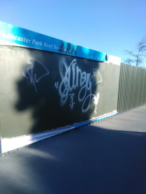 Graffiti, a report photo